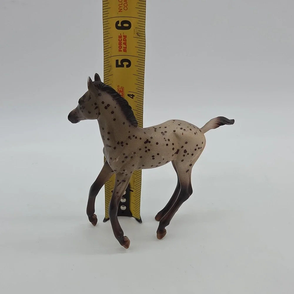 Colorful Foals Set Leopard & Dun #683 Breyer Classic / Freedom Appaloosa Mesteno